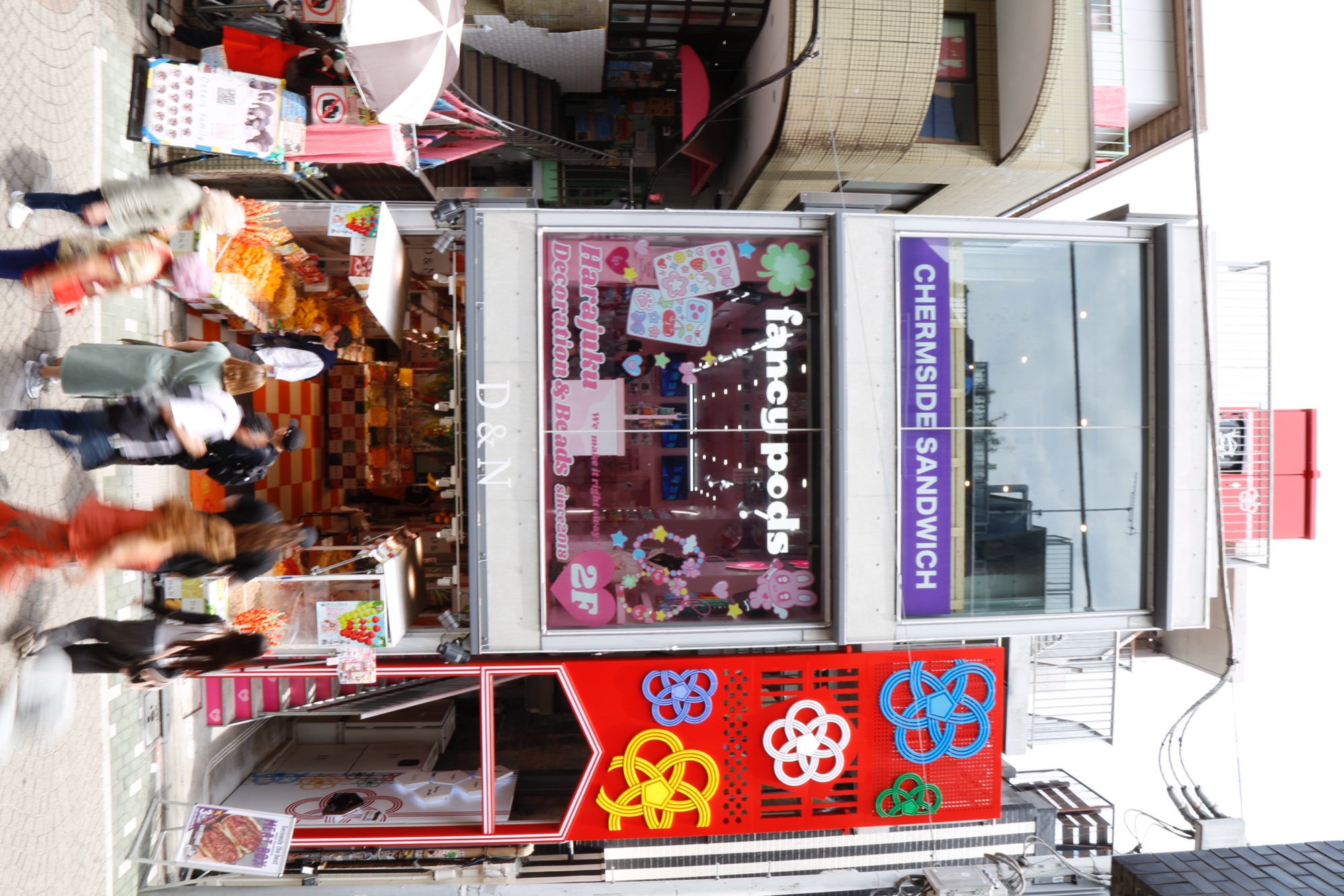 WaMall原宿テラス 館内の階段